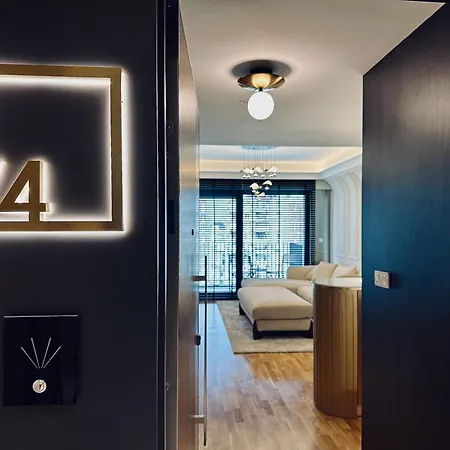Apartment Designer In The Heart Of *