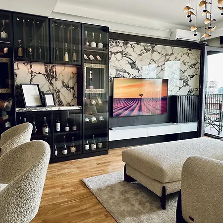 Designer In The Heart Of Apartment *