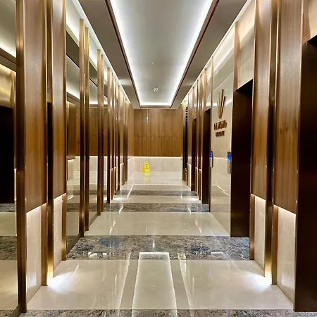 Apartment Designer In The Heart Of